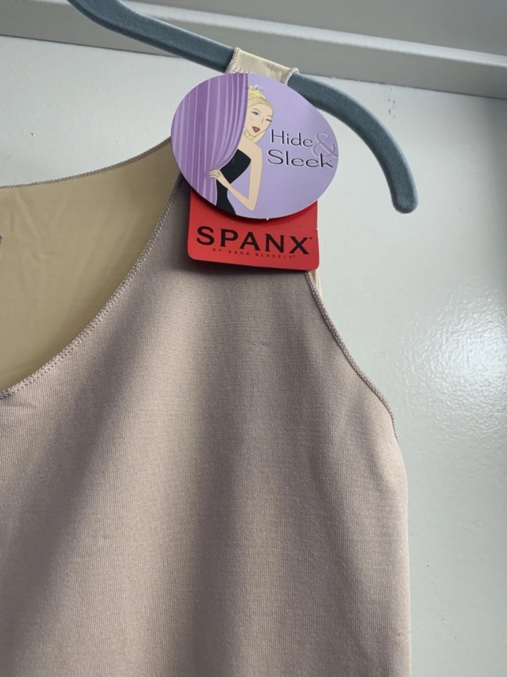 SPANX Hide and Sleek Shaping Camisole XL NWT - Picture 2 of 4